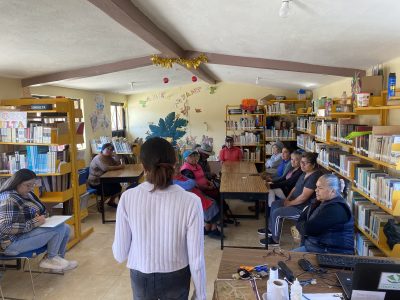 Conversaciones sobre el envejecimiento saludable y autoestima