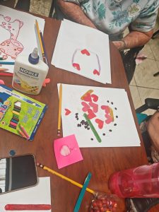 Taller de arte terapia para personas mayores